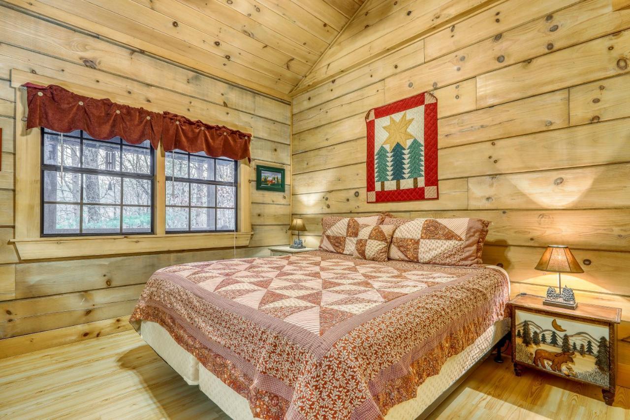 A Bear Pause Villa Blue Ridge Exterior photo